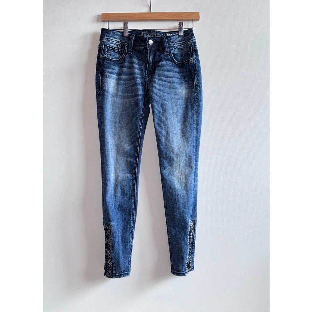 Miss Me Embroidered Ankle Lace Up Skinny Jeans Size 25 Y2K Western Boho Chic